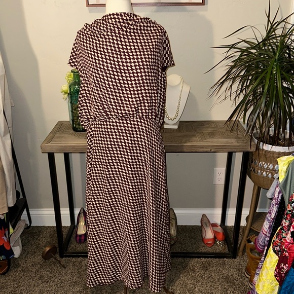 Ann Taylor Dresses & Skirts - Ann Taylor Burgundy Houndstooth High Neck Dress NWT